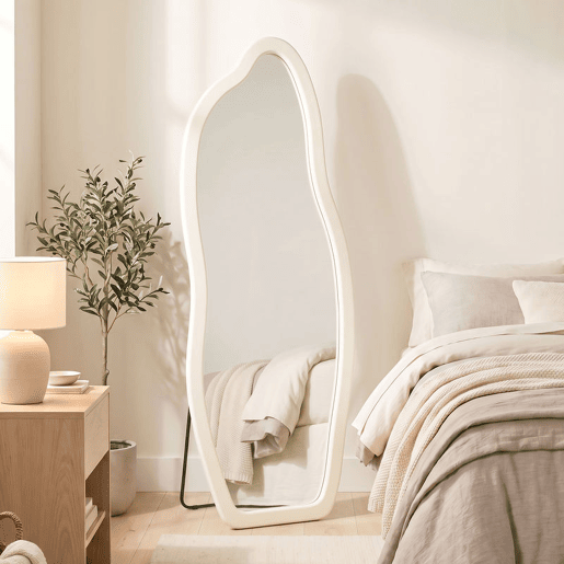 HOMCOM Espelho de Corpo Inteiro 160x60 cm, de Pé ou Parede, Moldura Arqueada Aveludada, Creme HOMCOM Espelho de Corpo Inteiro 160x60 cm, de Pé ou Parede, Moldura Arqueada Aveludada, Creme