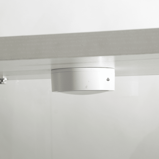 Vitrine com iluminação LED e portas de vidro, vitrine com sensores inteligentes, vitrine de vidro de 4 níveis para sala de estar, quarto, escritório, vitrine de colecionador