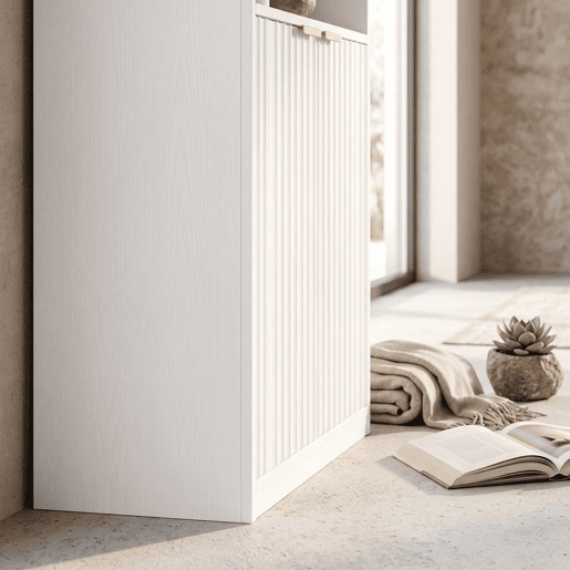 HOMCOM Estante para Livros Alta e Estreita, Biblioteca de 6 Níveis com 4 Compartimentos Abertos, Prateleira Ajustável, Fechos Magnéticos, 60x24x182 cm, Branco