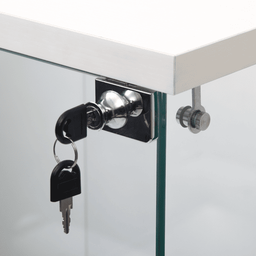 Armário expositor em vidro com três níveis, ideal para salas de estar, quartos ou escritórios. Móvel de chão (independente). Branco