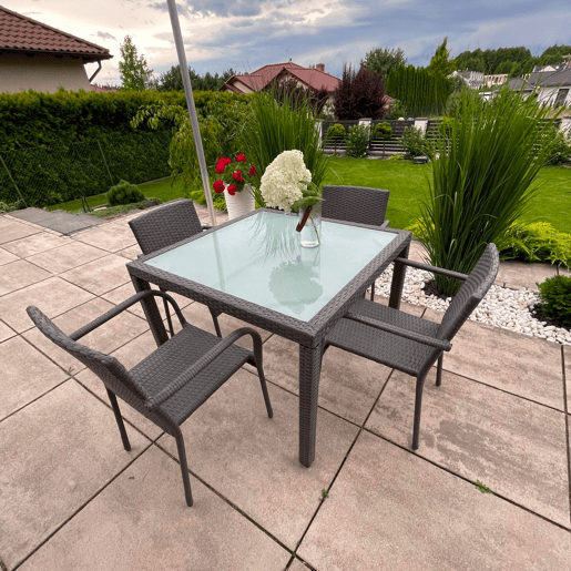 Conjunto de mesa e cadeiras de jardim 4 pessoas Rio Cinzento Conjunto de mesa e cadeiras de jardim 4 pessoas Rio Cinzento