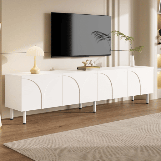 Móvel de TV baixo - linhas curvas tridimensionais, 4 portas, duplo espaço de arrumação e pés metálicos - branco