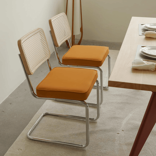 Conjunto de 4 cadeiras de jantar - veludo, rattan e pernas cromadas, estilo Breuer - laranja Conjunto de 4 cadeiras de jantar - veludo, rattan e pernas cromadas, estilo Breuer - laranja
