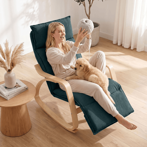 HOMCOM Cadeirão de Baloiço com Apoio para os Pés Ajustável em 5 Posições, Braços em Madeira, Acolchoamento Duplo, Assento Largo e Encosto Alto, Verde Escuro