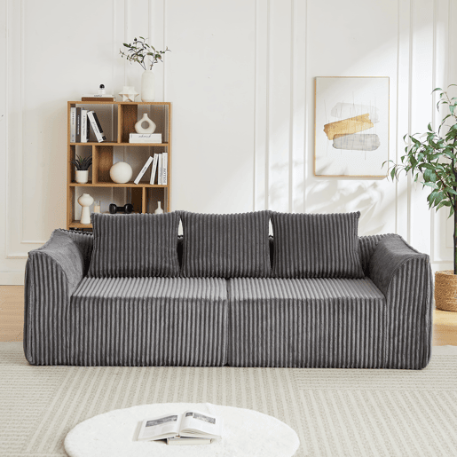 Sofá Minimalista 235 cm 3 lugares - Linhas curvas, encosto ligeiramente inclinado, com duas almofadas - Cinza Sofá Minimalista 235 cm 3 lugares - Linhas curvas, encosto ligeiramente inclinado, com duas almofadas - Cinza