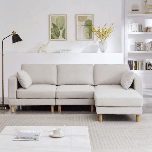 Sofá de canto nórdico de 3 lugares com pufe 235x152x78 cm - em L, poliéster, pés em madeira maciça, estilo moderno - bege Sofá de canto nórdico de 3 lugares com pufe 235x152x78 cm - em L, poliéster, pés em madeira maciça, estilo moderno - bege