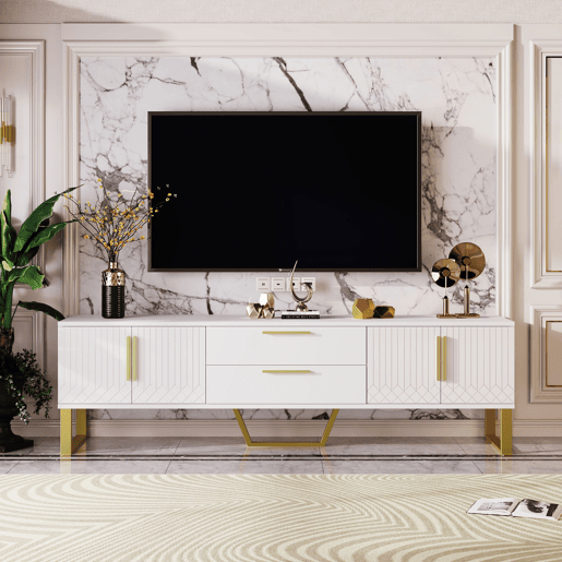 Móvel de TV alto brilho - portas texturizadas, detalhes dourados, arrumação - Branco