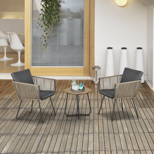 Outsunny Conjunto de Móveis de Vime Conjunto de Móveis para Jardim 3 Peças Mesa Redonda e 2 Poltronas com Almofadas Acolchoadas Pátio Terraço Cinza e Marrom