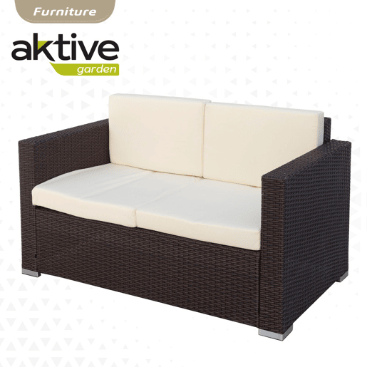 Conjunto de poltronas de vime, sofá e mesa de café para terraço Aktive