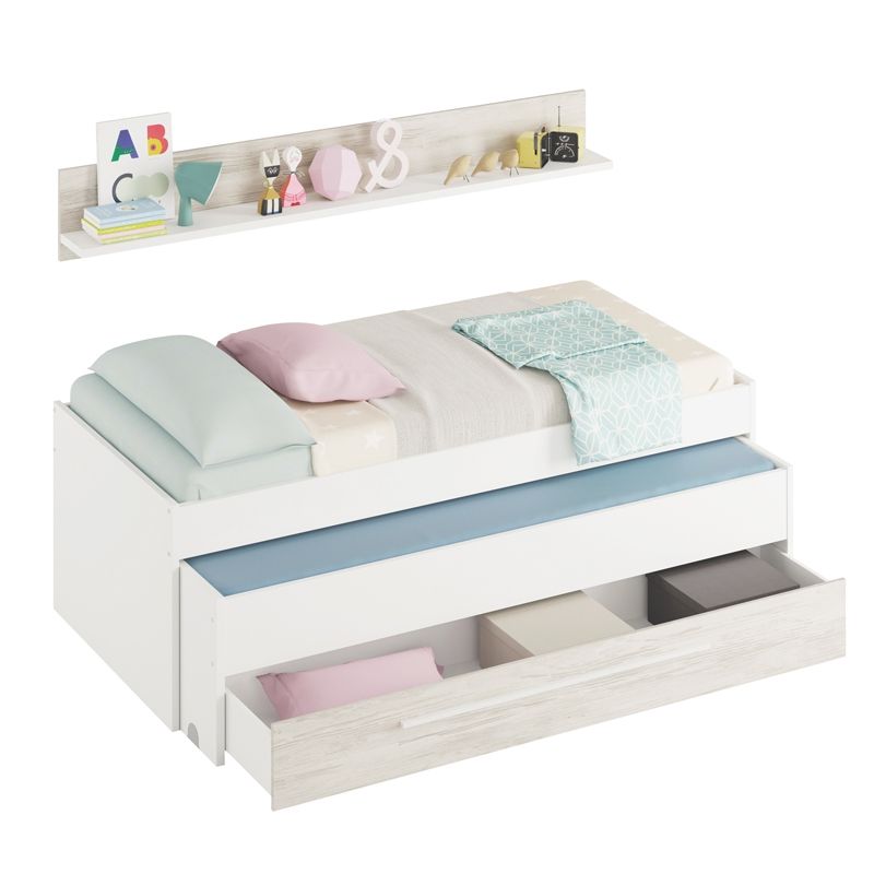 Cama y estante sin somieres y colchones