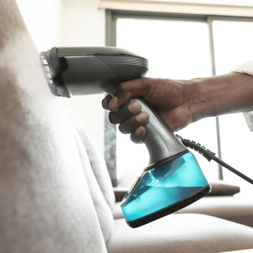 Cecotec Escova de engomar com uma potência de 1700 W, vapor contínuo de 35 gmin, cabo extra comprido de 3 metros. Sistema de segurança Auto Shut-Off e acessório de escova incluído. Pronta para engomar em 20 segundos.