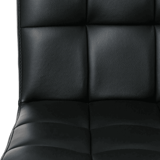 Conjunto de 2 bancos de bar Delek, preto. Fabricado em poliuretano. Dimensões C. 44,5 x P. 54 x A. 90 cm.