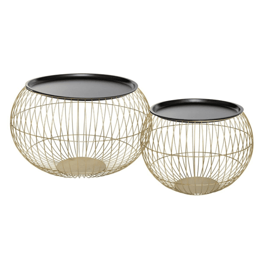 Conjunto de 2 mesas de apoio metálicas glamorosas cor de ouro. Dimensões 67x65x45 cm