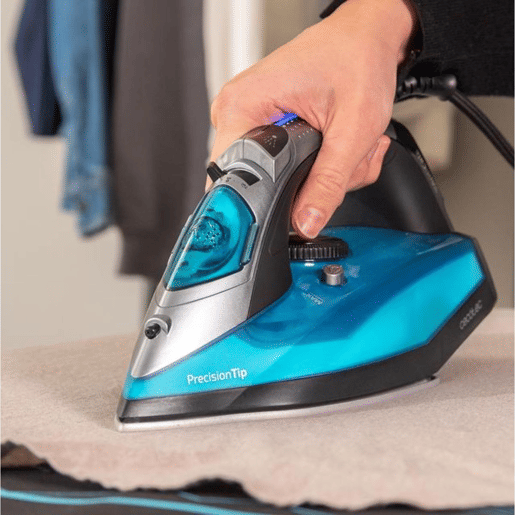 Cecotec Ferro de engomar a vapor Fast&Furious 5020 Force de 2600 W de potência, vapor continuo de 60 gmin, 210 gmin de jato de vapor e sistema de segurança com desligar automático.