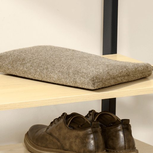 HOMCOM Cabide Suporte De Metal Estande 3 Prateleiras 8 Ganchos Cabide para Sapatos Roupas para Entrada do Corredor 60x40x175 cm
