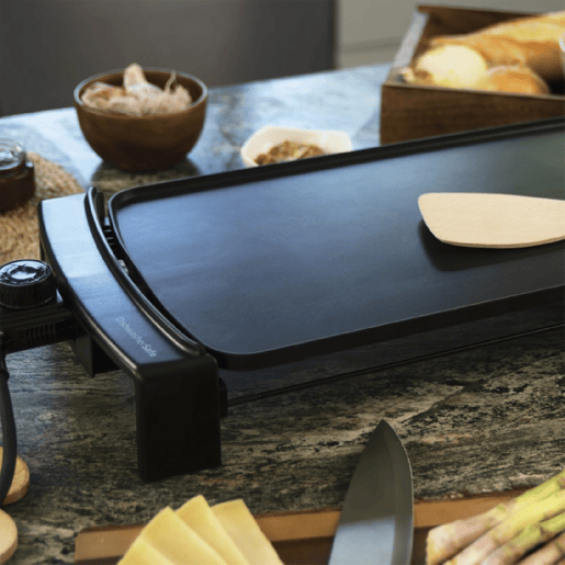 Cecotec Grelhador de mesa elétrico de grande potência com 2600 W, revestimento antiaderente, resistência em E, termostato regulável e apto para máquina da louça.