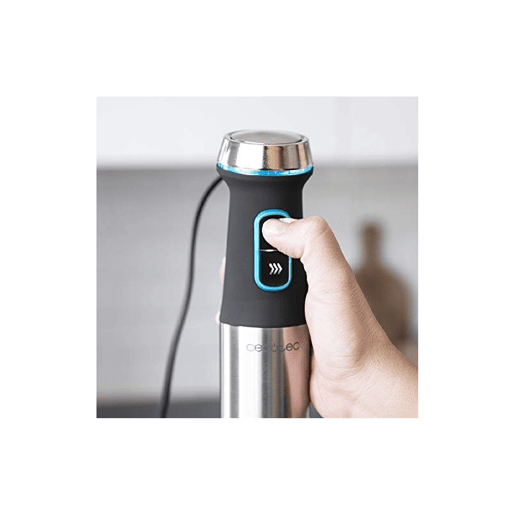 Cecotec Varinha mágica de 1200 W, tecnologia CrossBlades com lâminas de 4 folhas, revestimento de titânio preto, pé XL extra comprido, proteção anti salpicos e seletor de velocidade com função Turbo. Inclui copo de 800 ml com tampa e batedor de claras.
