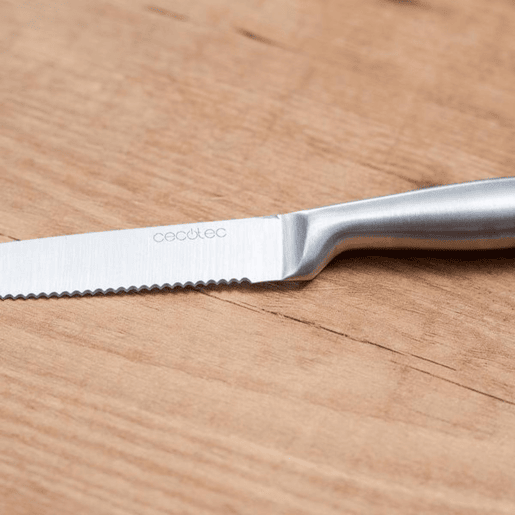 Cecotec Set de 6 facas profissionais de carne com serra e folha de 2 mm de espessura.