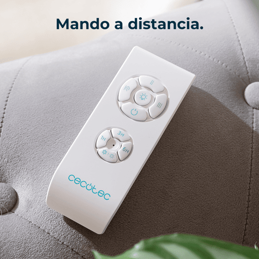 Cecotec Ventoinha de teto de 52u2019u2019 com 3 pás, 60 W, candeeiro LED e função verãoinverno. Cecotec Ventoinha de teto de 52u2019u2019 com 3 pás, 60 W, candeeiro LED e função verãoinverno.
