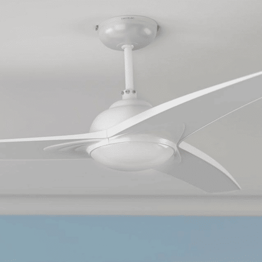 Cecotec Ventoinha de teto de 49 W e 42u2019u2019 com luz LED, controlo remoto, 3 velocidades, 3 pás e modo VerãoInverno.