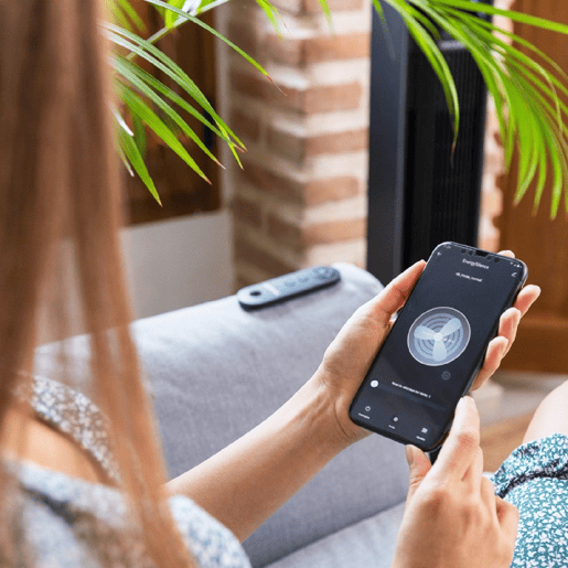 Cecotec Coluna de ar de 60 W e 40u2019u2019 com controlo por Wi-Fi e ionizador.