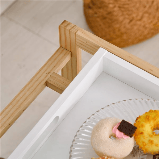HOMCOM Carrinho de cozinha Carrinho de serviço doméstico de 4 niveis com bandeja removível Prateleira universal de rodas 40x30x76cm Madeira branca