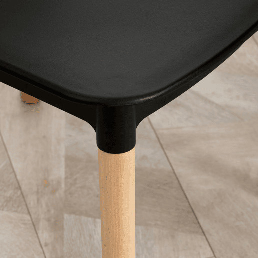 HOMCOM Conjunto de 4 Cadeiras Estilo Nórdico Cadeiras de Cozinha com Encosto Alto Assento de Polipropileno e Pés de Madeira de Faia Carga Máx. 120kg 48x52,5x83cm Preto e Madeira
