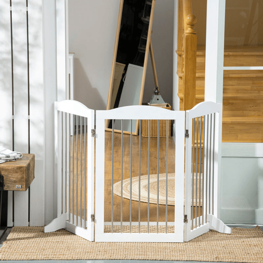 PawHut Barreira de Segurança para Cães Barreira de Segurança para Escadas e Portas 154x30x80cm Barreira de Segurança Dobrável com Suporte de Pé para Interior Branco