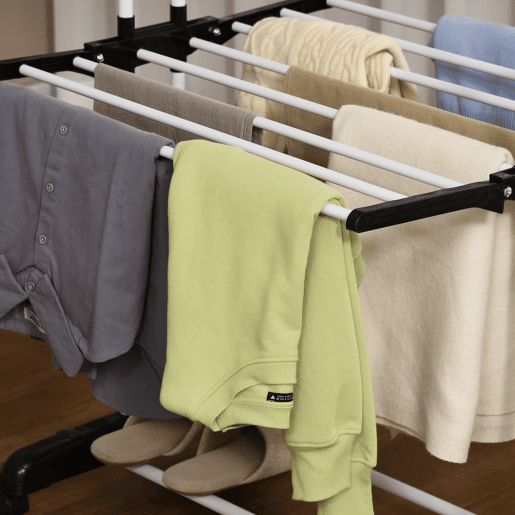 HOMCOM Estendal Dobrável para Roupa com Rodas Estendal Vertical de Aço com 3 Níveis Laterais Dobráveis Carga Máxima 70kg 73x64x177cm Preto e Branco