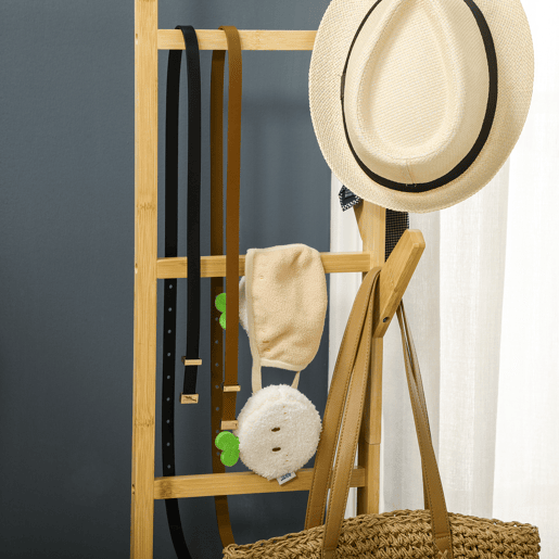 HOMCOM Suporte para Cabides de Bambu com Rodas Porta Cabides Multifuncional com 6 Ganchos Barra e Prateleira para Corredor Entrada Dormitório 100x37x191 cm Madeira