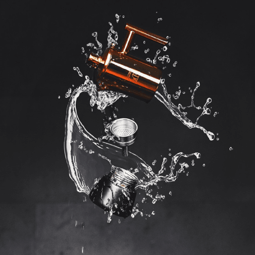Cecotec Cafeteira italiana de alumínio fundido de alta qualidade ideal para 2 chávenas de café. Cecotec Cafeteira italiana de alumínio fundido de alta qualidade ideal para 2 chávenas de café.