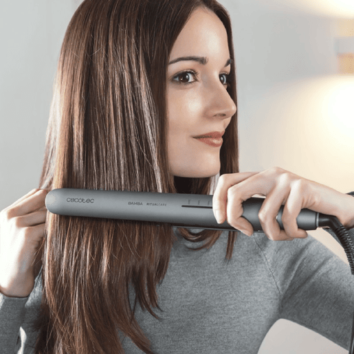 Cecotec Alisador de cabelo de turmalina com revestimento de queratina e óleo de argão e função Pro Ionizer. Cecotec Alisador de cabelo de turmalina com revestimento de queratina e óleo de argão e função Pro Ionizer.