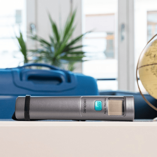 Cecotec Balança digital para bagagens sem pilhas nem baterias. Peso preciso até um máximo de 50 kg. Cecotec Balança digital para bagagens sem pilhas nem baterias. Peso preciso até um máximo de 50 kg.
