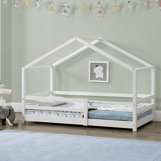 Cama de criança Knätten In House design com estrado em madeira de pinho 90 x 200 cm lacado a branco mate en.casa.