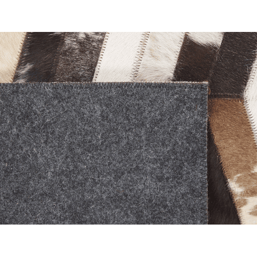 Beliani Patchwork AKYELE Beliani Patchwork AKYELE