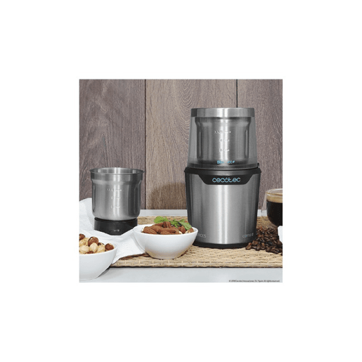 Cecotec Moinho para café e especiarias, com dois copos trocáveis e lâminas com revestimento de titânio. Cecotec Moinho para café e especiarias, com dois copos trocáveis e lâminas com revestimento de titânio.