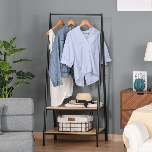 HOMCOM Suporte para Cabides com 2 Prateleiras de Armazenamento Barra para Pendurar e Estrutura de Aço para Entrada Corredor Dormitório 64x42,5x149 cm Preto