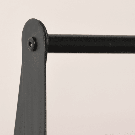 HOMCOM Suporte para Cabides com 2 Prateleiras de Armazenamento Barra para Pendurar e Estrutura de Aço para Entrada Corredor Dormitório 64x42,5x149 cm Preto