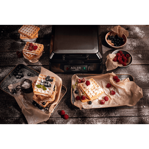 Adler AD3036 Máquina de Waffles Eléctrica 4 Waffles Belgas, Placas Anti-aderentes, 1500, Prata