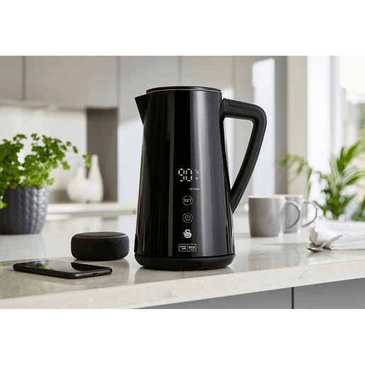 SWAN SK14650BLKNEU Alexa Chaleira Eléctrica de Água Inteligente WIFI 1,5 L, Sem Fios, Ecrã Táctil LED, Função de Aquecimento 2H, 1800, Preto
