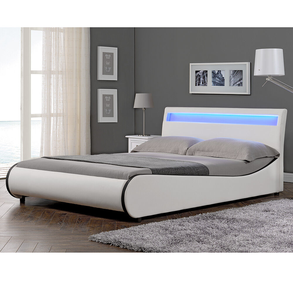 Corium Cama Doble (Valencia) tapizada en cuero sintético con LED 149x221 Blanco/ Beige