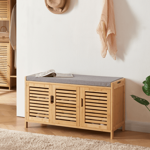 Banco Sapateira Selk com prateleira inferior e portas em tecido de bambu 50 x 90 x 35 cm Cor cinzenta e natural en.casa