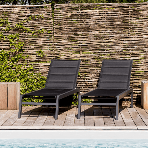 Conjunto de 2 espreguiçadeiras BARBADOS em alumínio preto e textilene 164198×61×3595cm