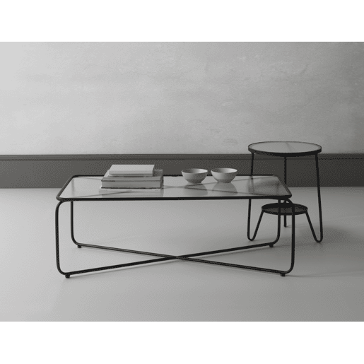 Mesa de centro de metal com tampo de vidro Mesa de centro de metal com tampo de vidro