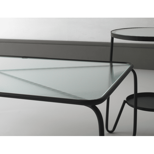 Mesa lateral de metal com tampo de vidro Mesa lateral de metal com tampo de vidro