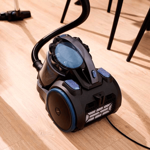 Cecotec Aspirador Conga Rockstar Multicyclonic XL de 800 W. Multiciclónico sem sacos. Capacidade máxima do depósito até 4 L com filtragem de alta eficiência e tubo telescópico metálico. Inclui 3 acessórios.