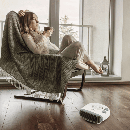 AVANT AV7556 - Aquecedor de ar horizontal de 2.000 W com 2 níveis de potência: 1.000 W - 2.000 W. Função Ventilador, Proteção Térmica. Cor branca