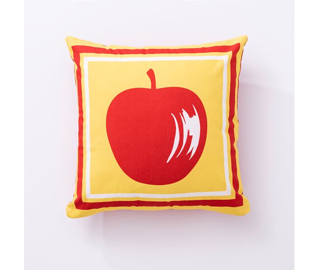 Cojín de 40x40cm 144tc 100%algodón amarillo con manzana roja de la colección fruits de la marca united colors of benetton
