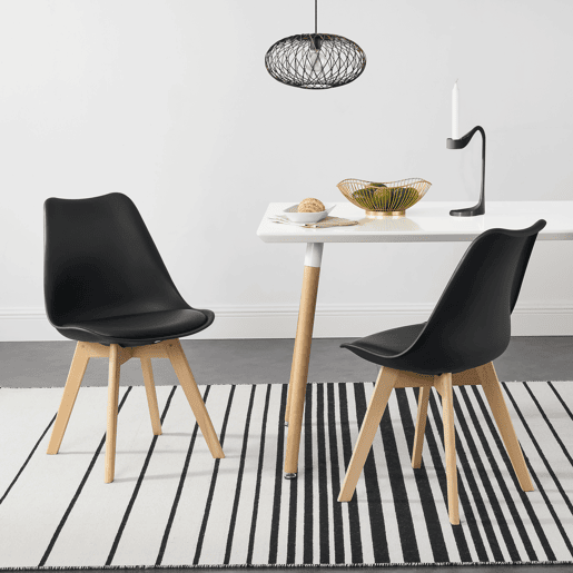 Conjunto de 4 cadeiras de jantar Fläten Pele sintética e pernas de faia 82x49x54cm Preto en.casa