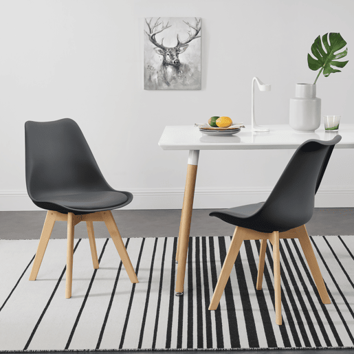Conjunto de 4 cadeiras de jantar Fläten Pele sintética e pernas de faia 82x49x54cm Cinzento en.casa